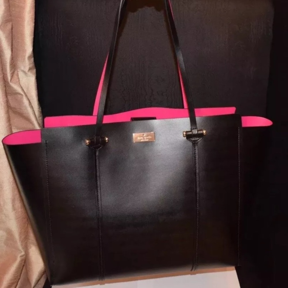 Authentic Kate Spade Large leather Tote . - Picture 7 of 8